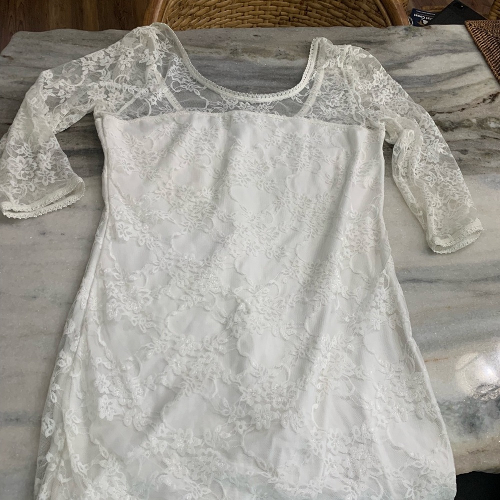 Beautiful H&M White Lace Overlay Coquette Bodycon Mini Dress